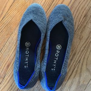 Retired style charcoal rothys